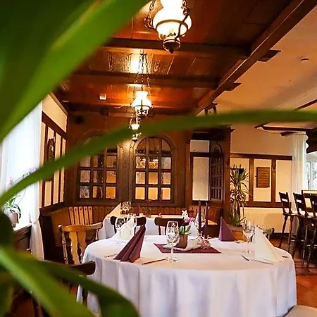 Rehlinger Hof Hotel *